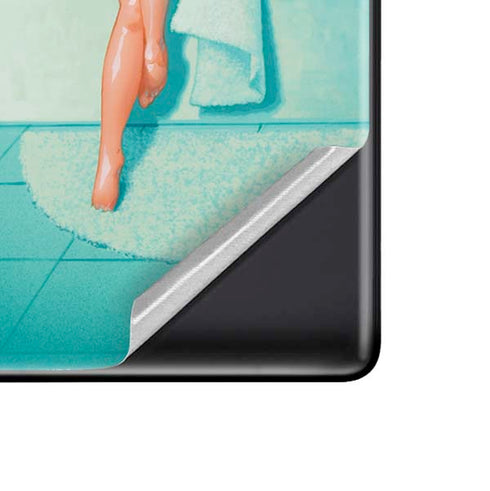 Betty Boop Bathing Google Pixel 6 Pro Skin